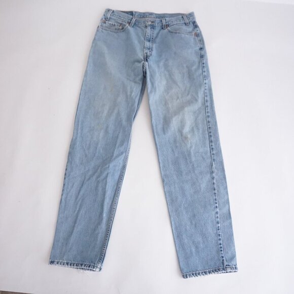 Vintage '90s Levi's 550 Relax Fit Light Wash 100% Cotton 36X34 Button Code 748 - Picture 1 of 16